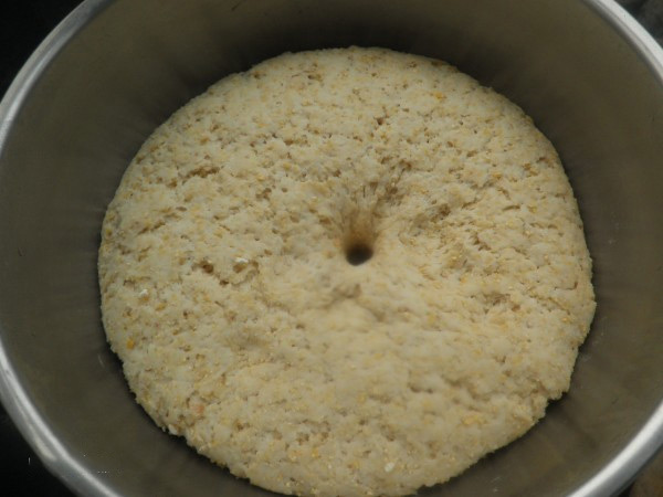 如何避免在发酵生产中出现泡沫酿成大错，想想发酵消泡剂会怎么做