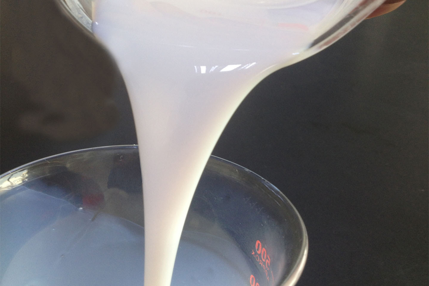 对症下药！新型冠状病毒有疫苗，粘合剂泡沫有水性粘合剂消泡剂