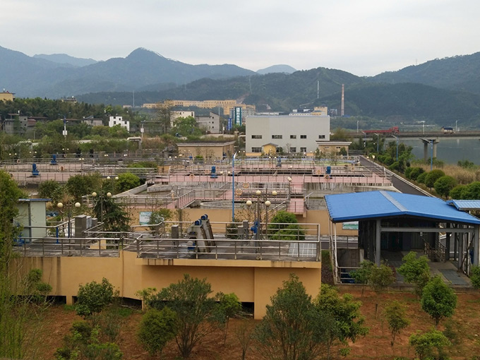 工业污水大量泡沫怎么处理